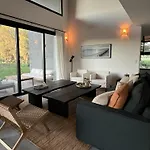 Rentup - Diseno Exclusivo Espacios Unicos Tessalia Casa Polo
