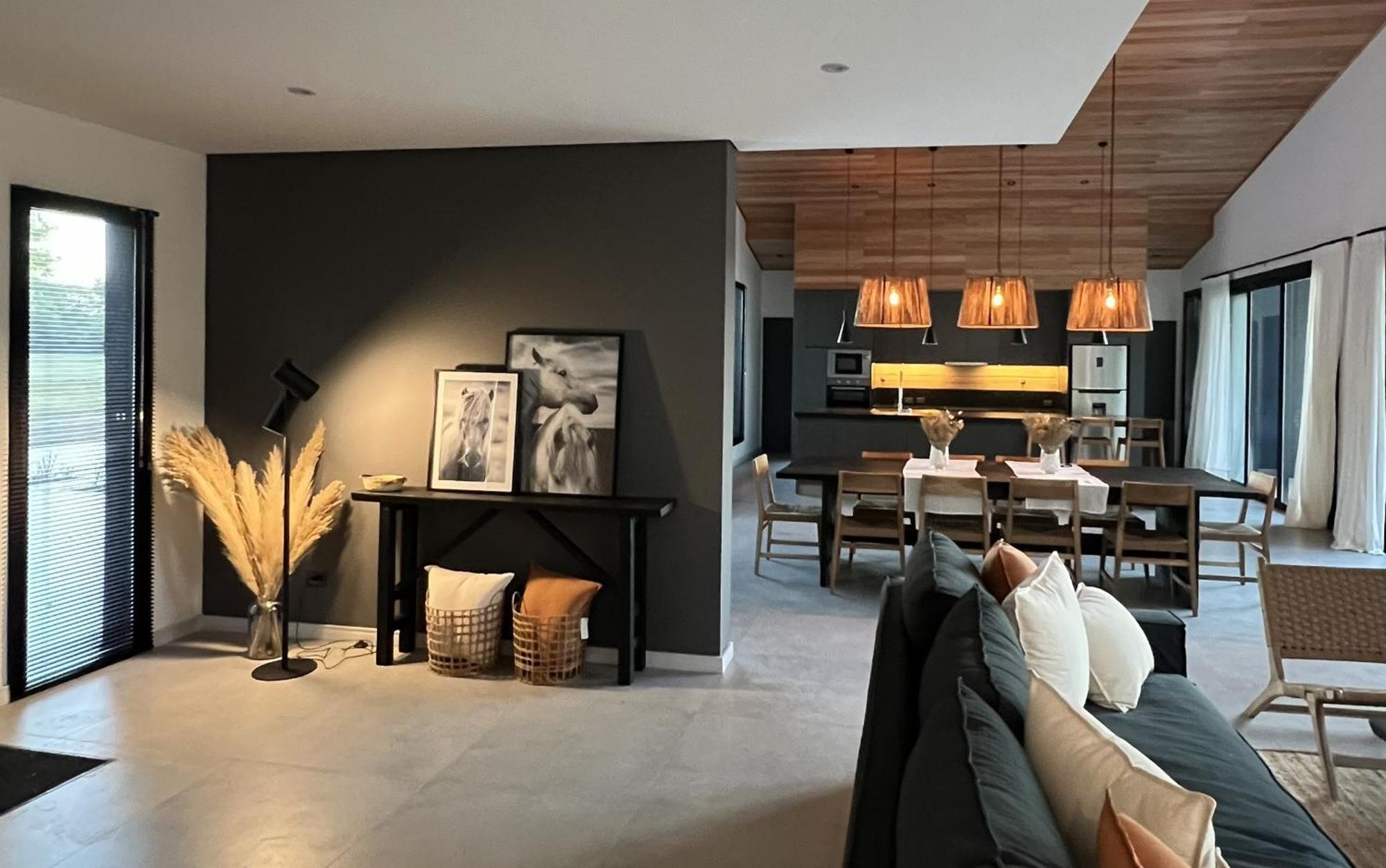 Rentup - Diseno Exclusivo Espacios Unicos Tessalia Casa Polo